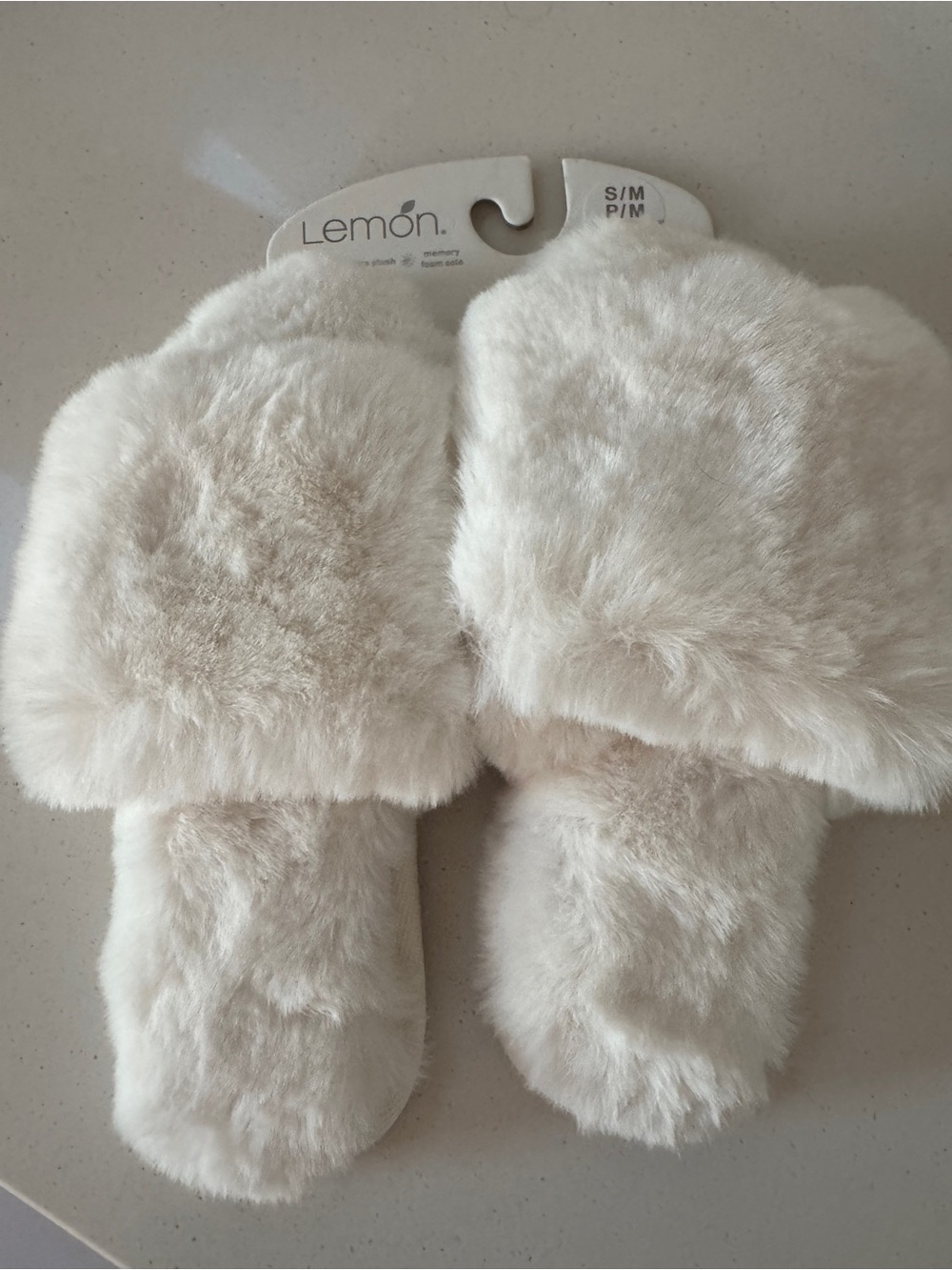 🤍 Ultra Plush Faux Fur Slides - Cream